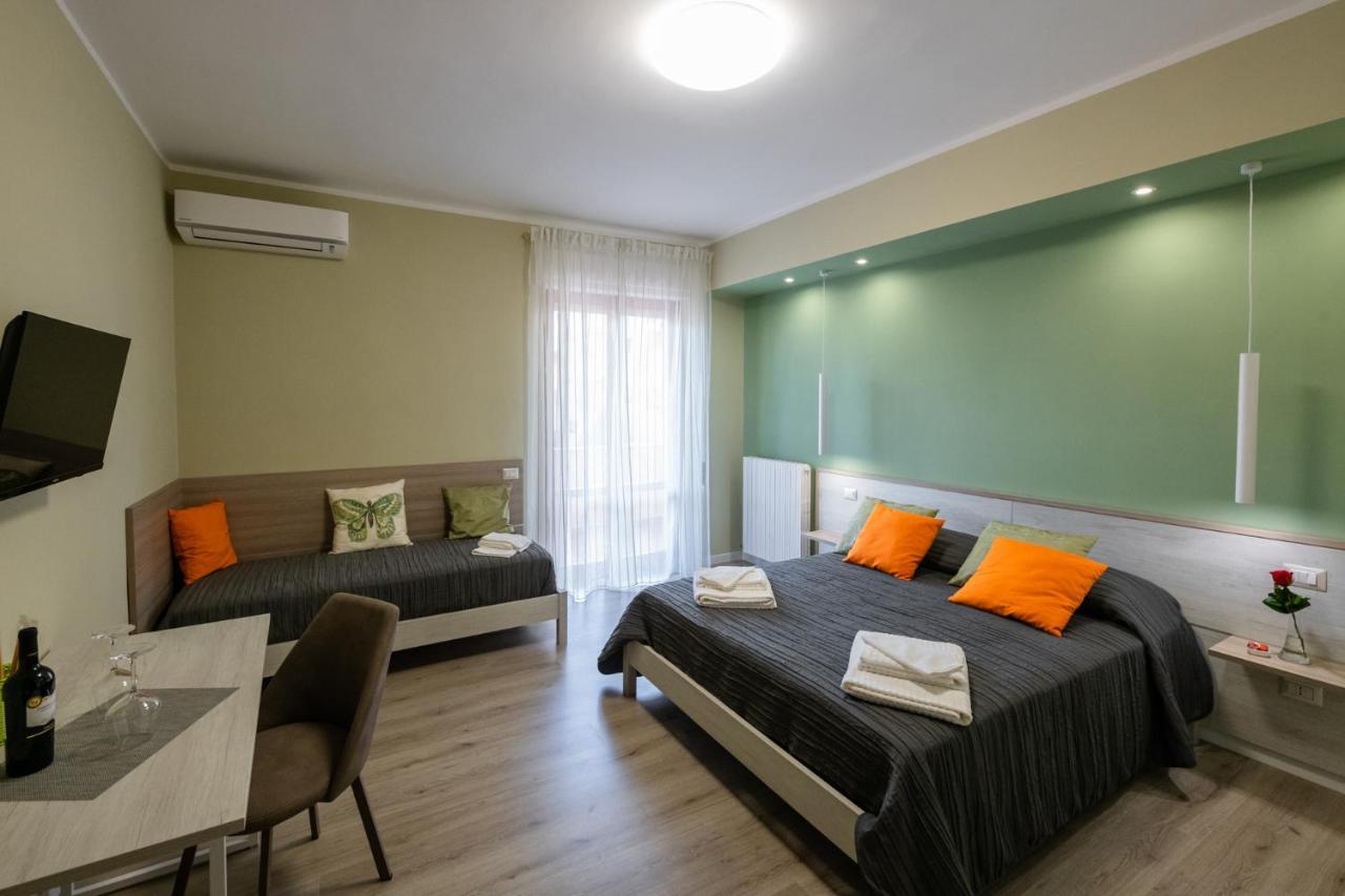 Bacco E Barocco Bed & Breakfast Lecce Exterior photo