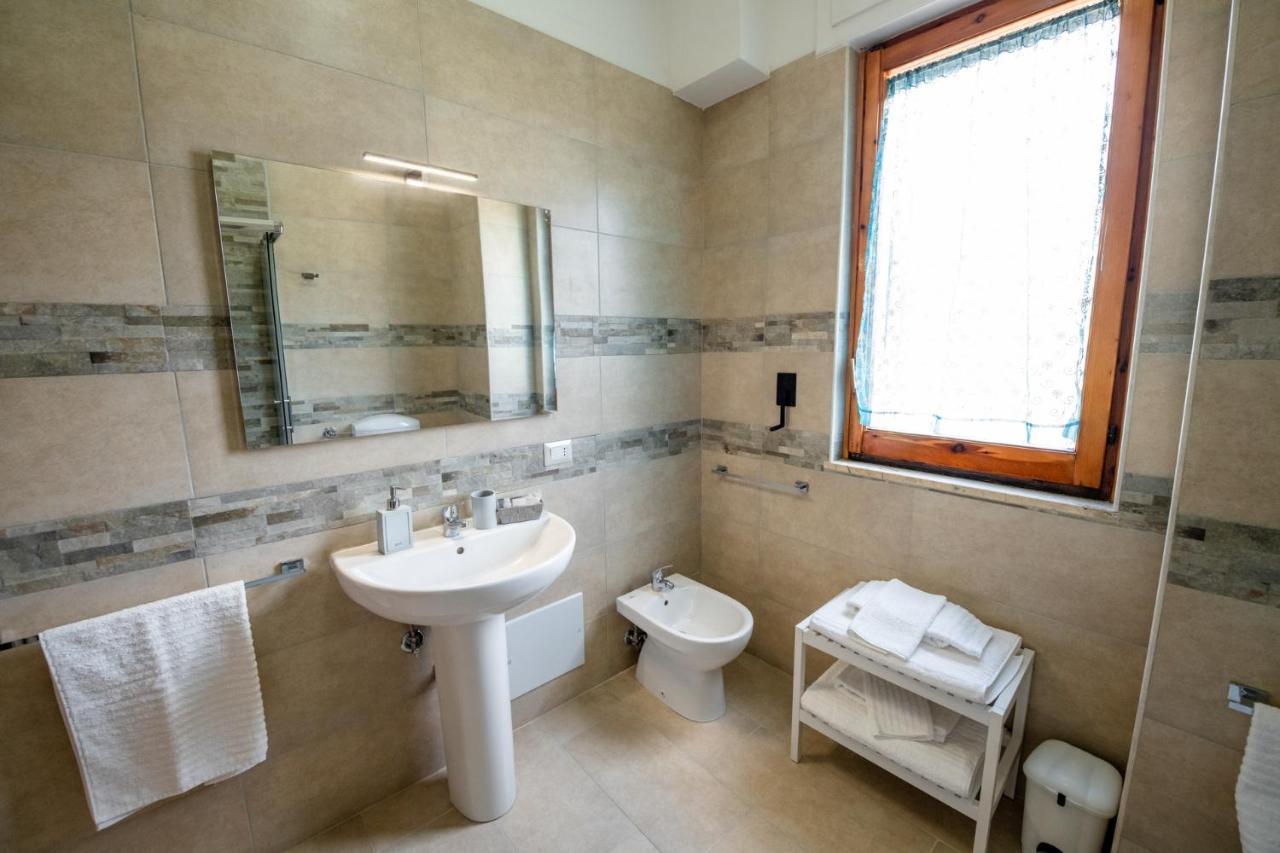 Bacco E Barocco Bed & Breakfast Lecce Exterior photo